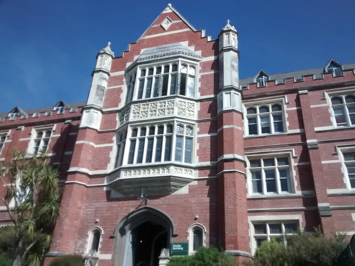 Victoria University of Wellington campus cover