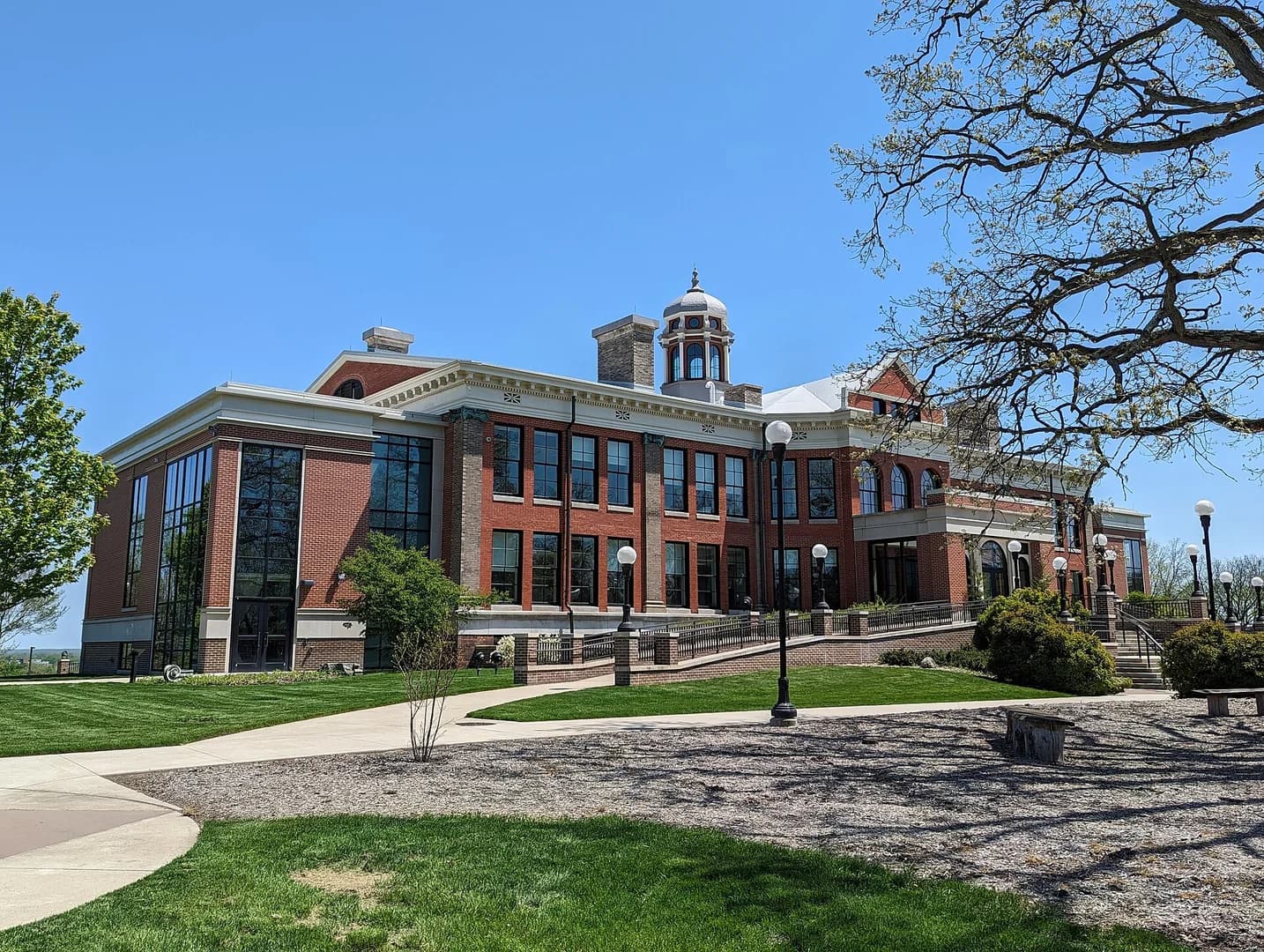 Western Michigan University campus cover